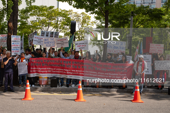 Around 100 members of the Korean Jumma Association gather near the Embassy of Bangladesh in Seoul, South Korea, on September 27, 2024, to pr...