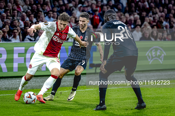 AFC Ajax Amsterdam forward Mika Godts and Besiktas JK forward Rafa Silva during the match Ajax vs. Besiktas at the Johan Cruijff ArenA for t...