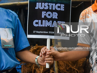 School students protest during the Global Climate Strike 2024 in Kolkata, India, on September 27, 2024. (