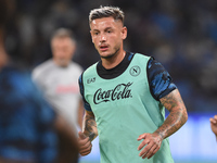 Pasquale Mazzocchi of SSC Napoli warms up before the Coppa Italia match between SSC Napoli and Palermo FC at Stadio Diego Armando Maradona N...