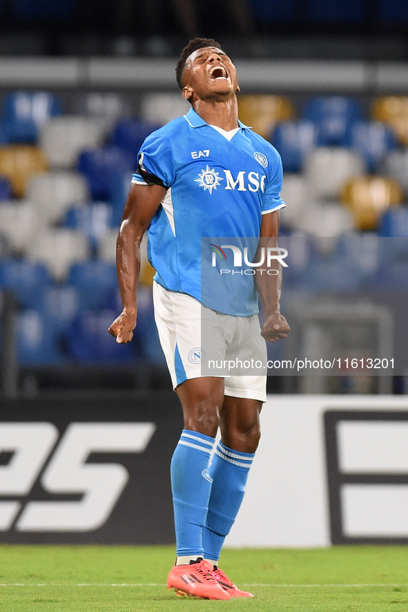 David Neres of SSC Napoli celebrates after scoring during the Coppa Italia match between SSC Napoli and Palermo FC at Stadio Diego Armando M...