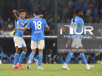 David Neres of SSC Napoli celebrates with team mates after scoring during the Coppa Italia match between SSC Napoli and Palermo FC at Stadio...