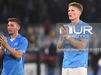 Scott McTominay and Billy Gilmour of SSC Napoli applauds fans at the end of the Coppa Italia match between SSC Napoli and Palermo FC at Stad...