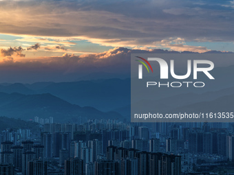 A photo taken on September 27, 2024, shows flow cloud at the main peak of the north slope of Jinfo Mountain in Chongqing, China. (