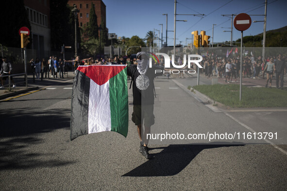 A general strike takes place in Barcelona, Spain, in solidarity with Palestine, on September 27, 2024. 