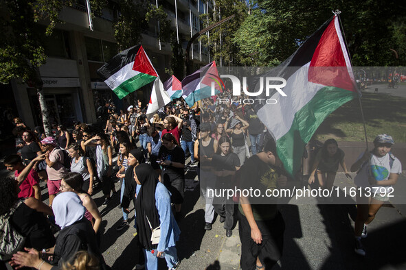 A general strike takes place in Barcelona, Spain, in solidarity with Palestine, on September 27, 2024. 