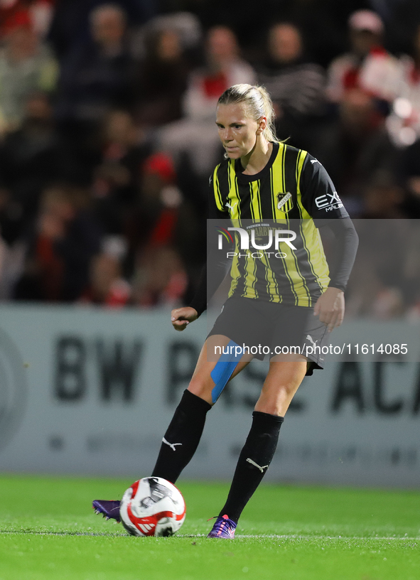 Elma Junttila-Nelhage of BK Hacken is in action during the UEFA Champions League Second Round, 2nd Leg between Arsenal and BK Hacken at Mead...