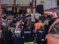 The funerals of the victims of the building collapse in Saviano, in the province of Naples, are underway. The bodies arrive at the Ciccone m...