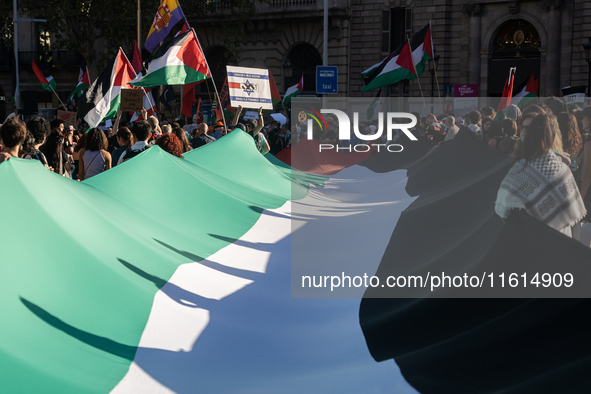 Thousands of people demonstrate in the center of Barcelona, Spain, on September 27, 2024, on the day that a general strike is declared in Sp...