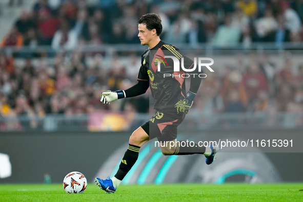 Mile Svilar of AS Roma during the UEFA Europa League 2024/25 League Phase MD1 match between AS Roma and Athletic Club at Stadio Olimpico on...