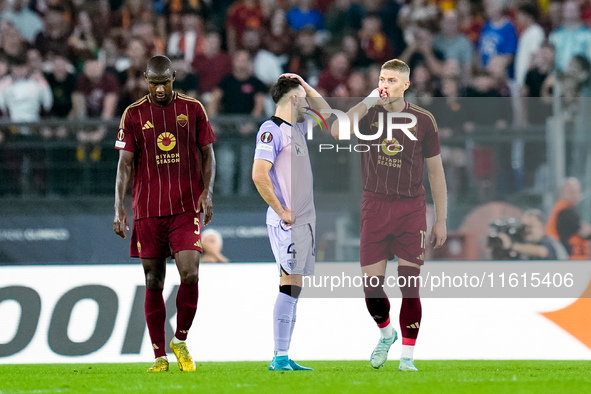 Artem Dovbyk of AS Roma celebrates after scoring first goal during the UEFA Europa League 2024/25 League Phase MD1 match between AS Roma and...