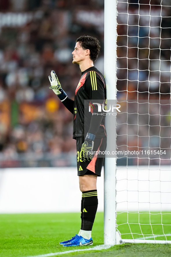 Mile Svilar of AS Roma gestures during the UEFA Europa League 2024/25 League Phase MD1 match between AS Roma and Athletic Club at Stadio Oli...