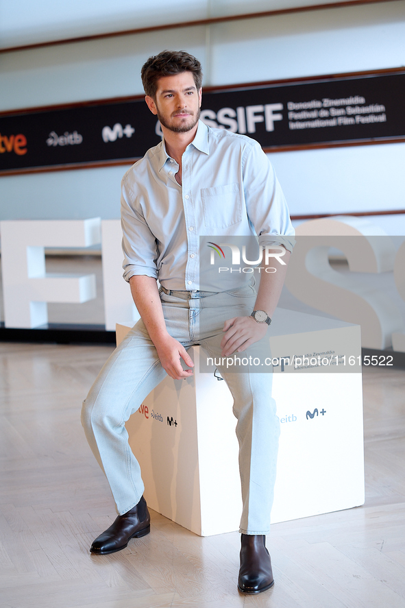 Andrew Garfield attends the photocall for ''We Live in the Time'' during the 72nd San Sebastian International Film Festival in San Sebastian...