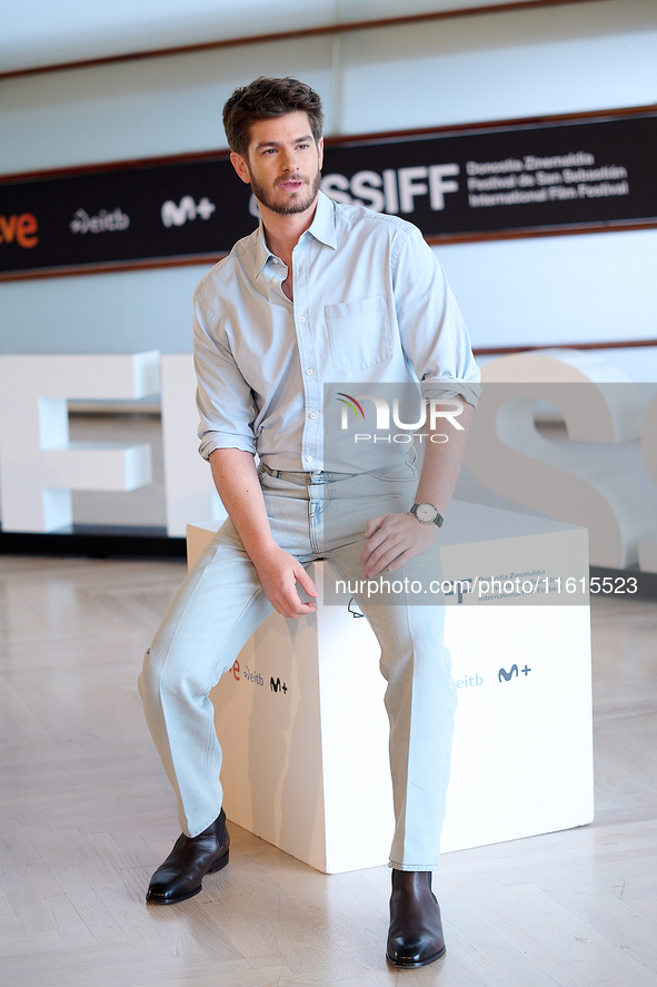 Andrew Garfield attends the photocall for ''We Live in the Time'' during the 72nd San Sebastian International Film Festival in San Sebastian...