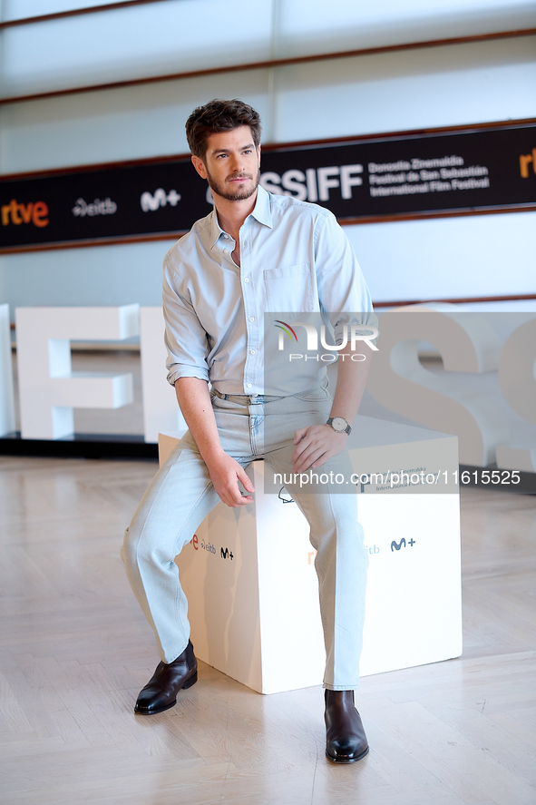 Andrew Garfield attends the photocall for ''We Live in the Time'' during the 72nd San Sebastian International Film Festival in San Sebastian...