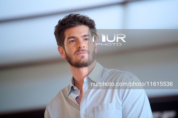 Andrew Garfield attends the photocall for ''We Live in the Time'' during the 72nd San Sebastian International Film Festival in San Sebastian...