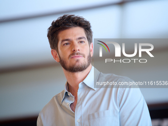 Andrew Garfield attends the photocall for ''We Live in the Time'' during the 72nd San Sebastian International Film Festival in San Sebastian...