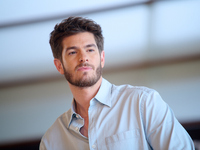 Andrew Garfield attends the photocall for ''We Live in the Time'' during the 72nd San Sebastian International Film Festival in San Sebastian...