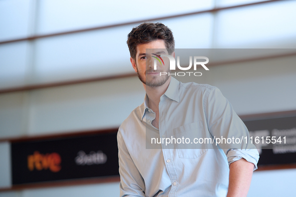 Andrew Garfield attends the photocall for ''We Live in the Time'' during the 72nd San Sebastian International Film Festival in San Sebastian...