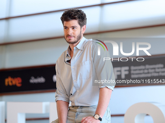 Andrew Garfield attends the photocall for ''We Live in the Time'' during the 72nd San Sebastian International Film Festival in San Sebastian...