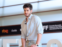 Andrew Garfield attends the photocall for ''We Live in the Time'' during the 72nd San Sebastian International Film Festival in San Sebastian...