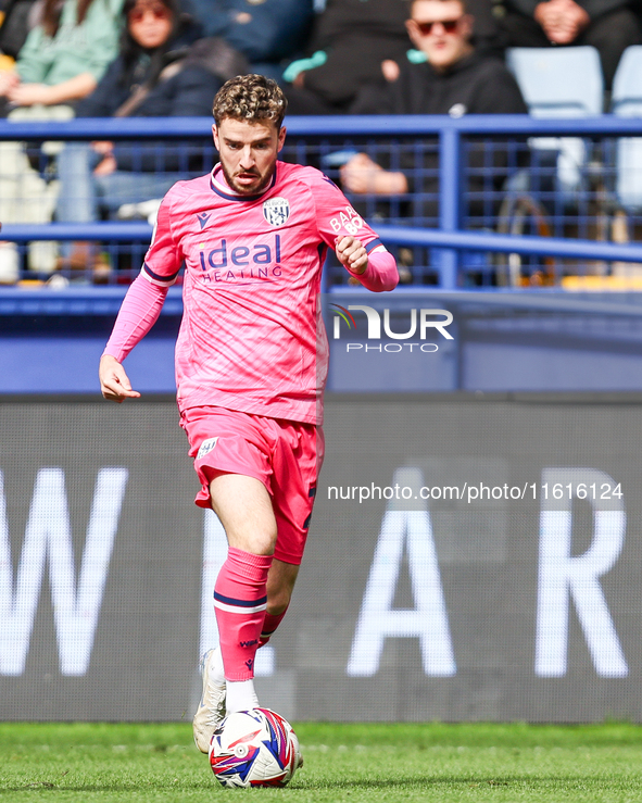 #22, Mikey Johnston of WBA is in attacking action during the Sky Bet Championship match between Sheffield Wednesday and West Bromwich Albion...