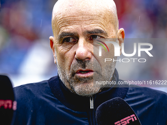 PSV Eindhoven trainer Peter Bosz during the match Willem II vs. PSV at the Koning Willem II stadium for the Dutch Eredivisie season 2024-202...