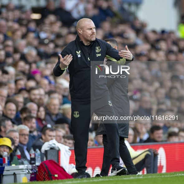 Everton F.C. manager Sean Dyche gesticulates during the Premier League match between Everton and Crystal Palace at Goodison Park in Liverpoo...