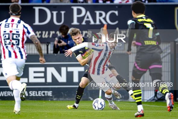 PSV Eindhoven defender Matteo Dams and Willem II forward Nick Doodeman during the match Willem II vs. PSV at the Koning Willem II stadium fo...