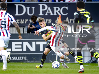 PSV Eindhoven defender Matteo Dams and Willem II forward Nick Doodeman during the match Willem II vs. PSV at the Koning Willem II stadium fo...