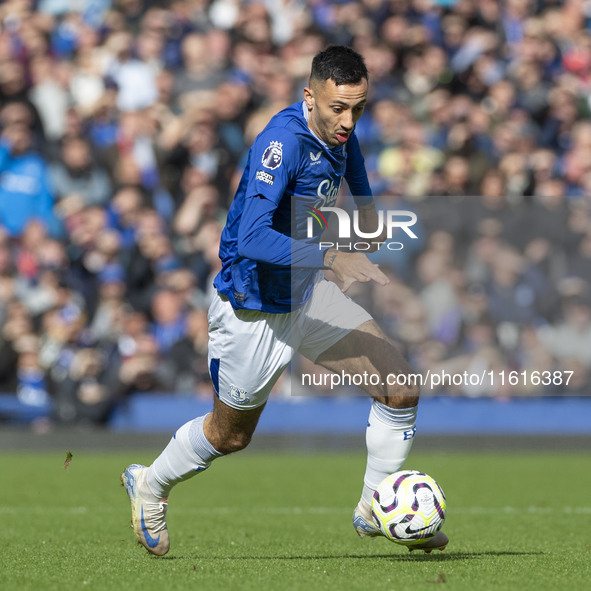 Dwight McNeil #7 of Everton F.C. is in action during the Premier League match between Everton and Crystal Palace at Goodison Park in Liverpo...