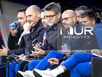 PSV Eindhoven trainer Peter Bosz during the match Willem II - PSV at the Koning Willem II stadium for the Dutch Eredivisie season 2024-2025...