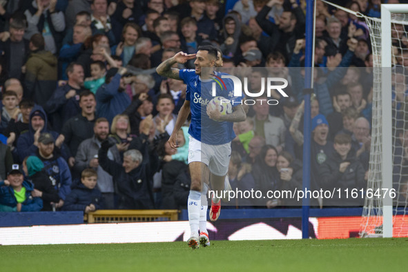 Dwight McNeil #7 of Everton F.C. celebrates his goal during the Premier League match between Everton and Crystal Palace at Goodison Park in...