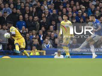 Dwight McNeil #7 of Everton F.C. scores a goal during the Premier League match between Everton and Crystal Palace at Goodison Park in Liverp...