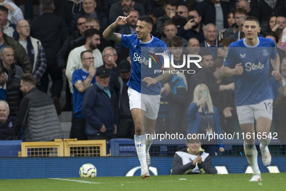 Dwight McNeil #7 of Everton F.C. celebrates his goal during the Premier League match between Everton and Crystal Palace at Goodison Park in...