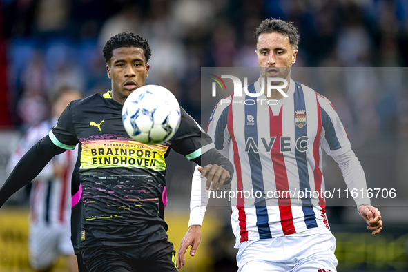 PSV Eindhoven defender Ryan Flamingo and Willem II midfielder Boris Lambert during the match Willem II vs. PSV at the Koning Willem II stadi...