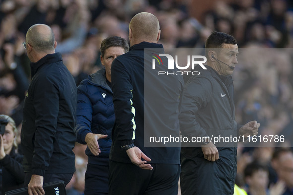 Everton F.C. manager Sean Dyche and Crystal Palace F.C. manager Oliver Glasner shake hands at full time during the Premier League match betw...