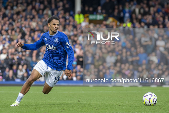 Iliman Ndiaye #10 of Everton F.C. is in action during the Premier League match between Everton and Crystal Palace at Goodison Park in Liverp...