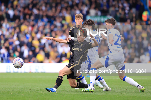 Tatsuhiro Sakamoto (Coventry City) battles with Ao Tanaka (Leeds United) during the Sky Bet Championship match between Leeds United and Cove...