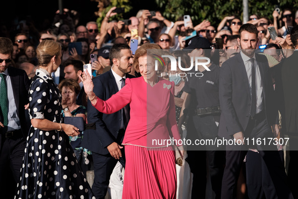 Queen Sofia of Spain and Princess Christina of Spain arrive for the wedding of Princess Theodora Glucksburg of Greece and Matthew Jeremiah K...