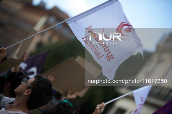 The flag of 'Planning Familial,' a French association for sexual education and information about contraception. On International Safe Aborti...