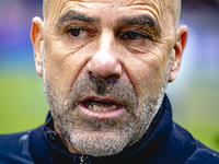 PSV Eindhoven trainer Peter Bosz during the match Willem II - PSV at the Koning Willem II stadium for the Dutch Eredivisie season 2024-2025...