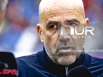 PSV Eindhoven trainer Peter Bosz during the match Willem II - PSV at the Koning Willem II stadium for the Dutch Eredivisie season 2024-2025...