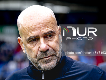 PSV Eindhoven trainer Peter Bosz during the match Willem II - PSV at the Koning Willem II stadium for the Dutch Eredivisie season 2024-2025...