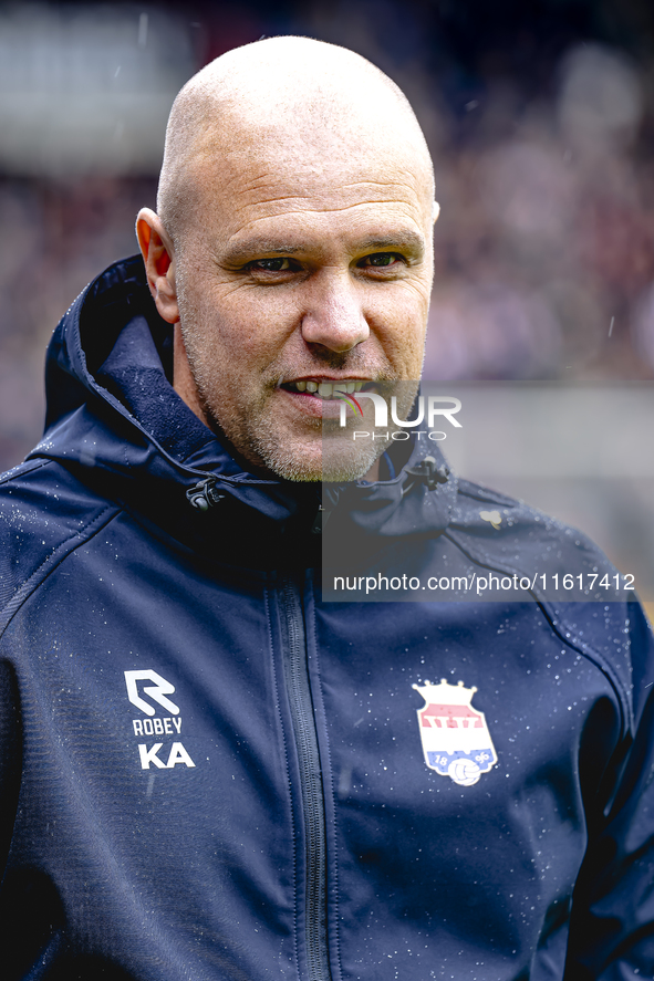 Willem II Assistant Trainer Kristof Aelbrecht during the match Willem II vs. PSV at the Koning Willem II Stadium for the Dutch Eredivisie se...