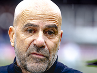 PSV Eindhoven trainer Peter Bosz during the match Willem II - PSV at the Koning Willem II stadium for the Dutch Eredivisie season 2024-2025...