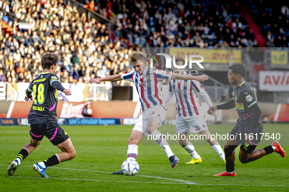 Willem II midfielder Cisse Sandra during the match Willem II vs. PSV at the Koning Willem II stadium for the Dutch Eredivisie season 2024-20...