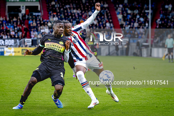 PSV Eindhoven forward Johan Bakayoko and Willem II forward Amar Fatah during the match Willem II vs. PSV at the Koning Willem II stadium for...