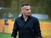 Coach Slawomir Peszko during the game between Wieczysta Krakow and Skra Czestochowa in Krakow, Poland, on September 28, 2024. Betclic 2 Liga...