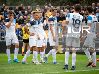 Skra players during the game between Wieczysta Krakow and Skra Czestochowa in Krakow, Poland, on September 28, 2024. Betclic 2 Liga, Polish...